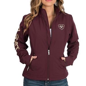 BNWT - Ariat Softshell Jacket